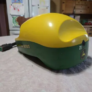 John Deere StarFire 6000 receiver w/ SF1