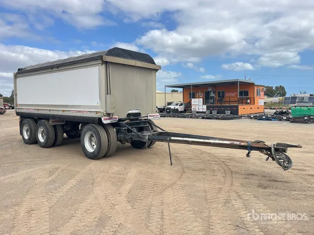 2017 MaxiTrans 5.9 m Super Dog End Dump Trailer