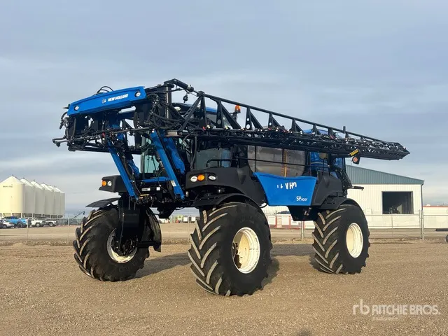 2016 New Holland SP.400F 130 ft 4x4 High Clearance Self-Propelled Sprayer