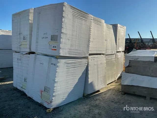 Quantity of (8) 48 in x 48 in Polyiso Insulation Board