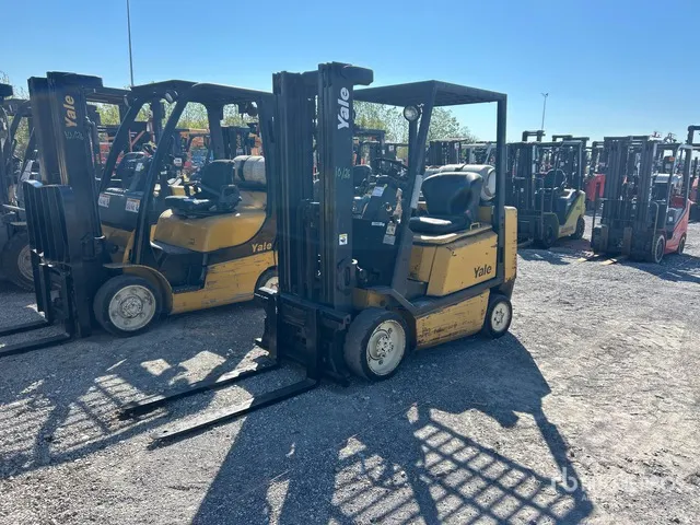 Yale GLC050RFNUAE082 5000 lb Cushion Tire Forklift