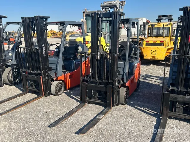2019 Toyota 8FGCU15 2500 lb Cushion Tire Forklift