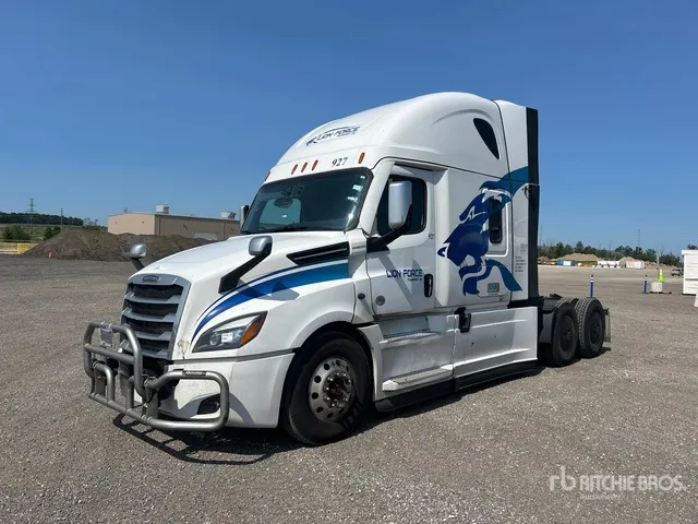 2024 Freightliner Cascadia 126 6x4 T/A Sleeper Truck Tractor