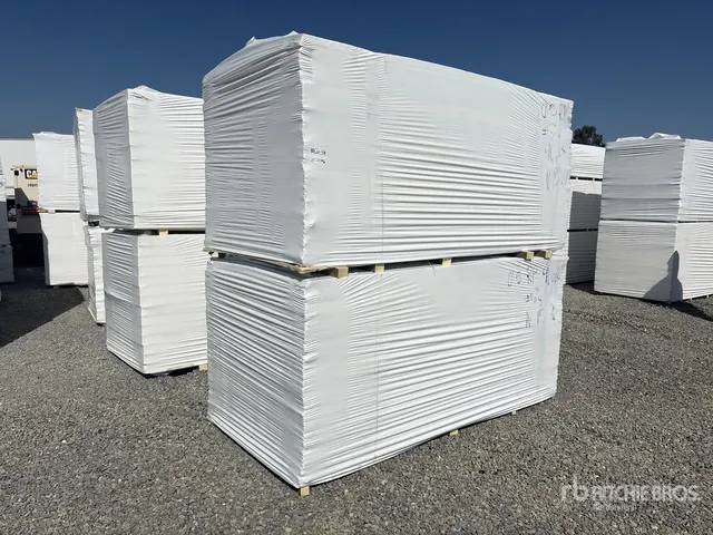 Quantity of (8) 96 in x 48 in Polyiso Insulation
