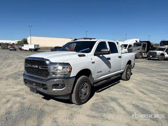 2021 Ram 2500 4x4 Crew Cab Pickup