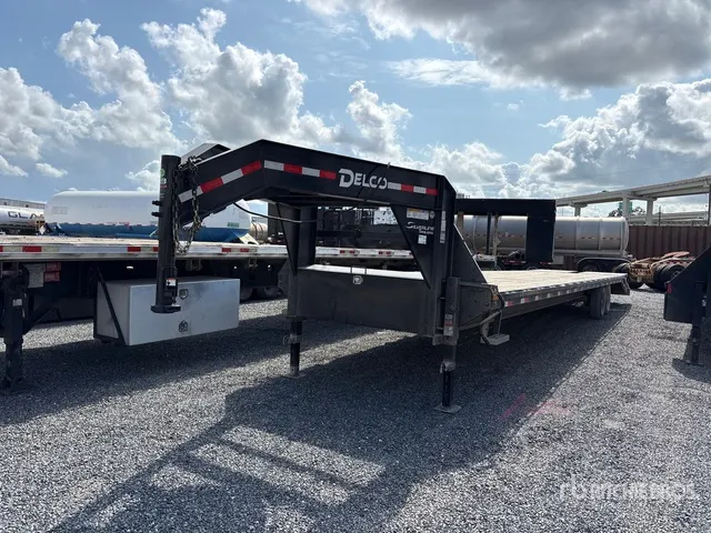 2026 Delco 40 ft T/A Gooseneck Equipment Trailer