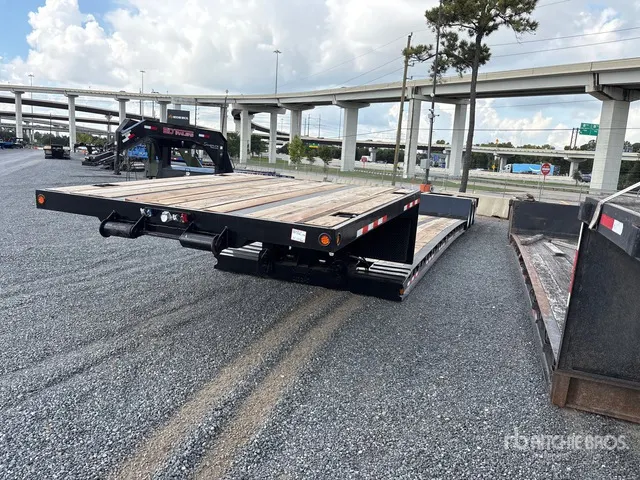 2000 Kalyn Siebert Tri/A Removable Gooseneck Lowboy Trailer
