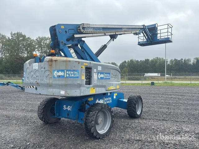2014 Genie S-65 4WD Diesel Telescopic Boom Lift