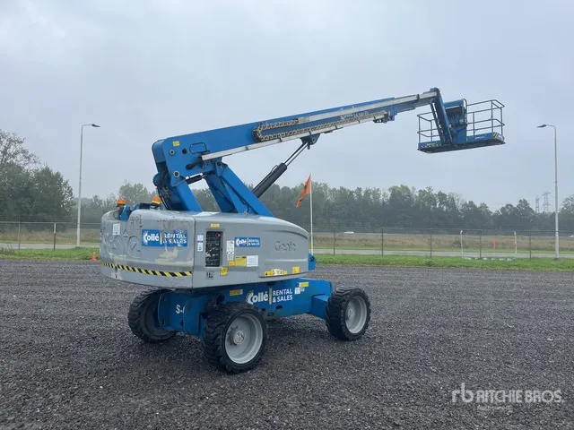2014 Genie S-65 4WD Diesel Telescopic Boom Lift