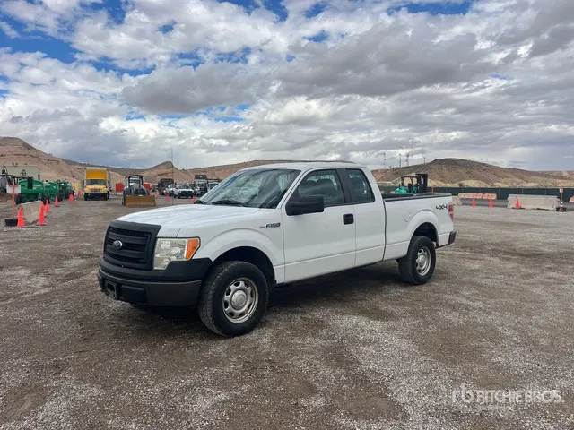 Ford F-150 4x4 Extended Cab Pickup