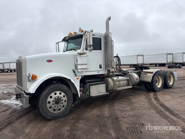 2012 Peterbilt 367 6x4 T/A Day Cab Truck Tractor