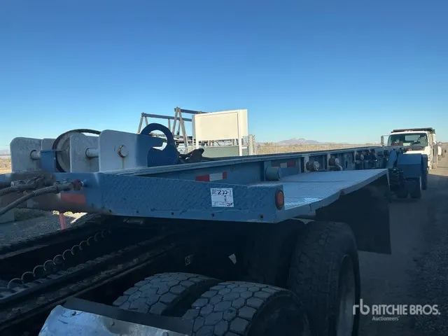 1989 AMCE Roll-Off Trailer
