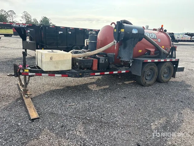 2023 Ditch Witch MV8 T/A Vacuum Excavation Unit
