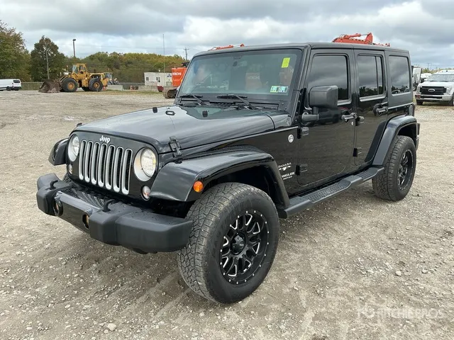 2016 Jeep Wrangler Unlimited Sahara 4WD SUV