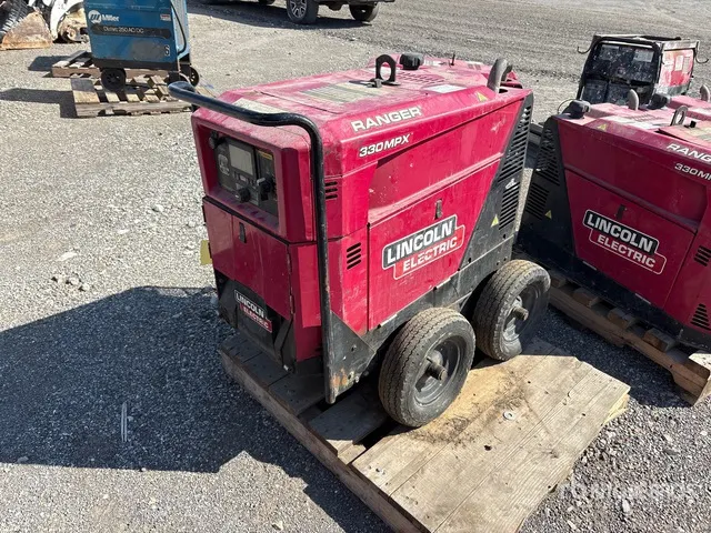 2019 Lincoln Ranger 330MPX 330 A 3-in-1 Engine Driven Welder