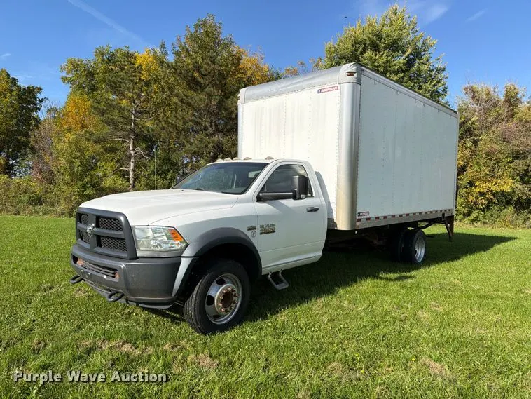 2016 RAM 4500 box truck