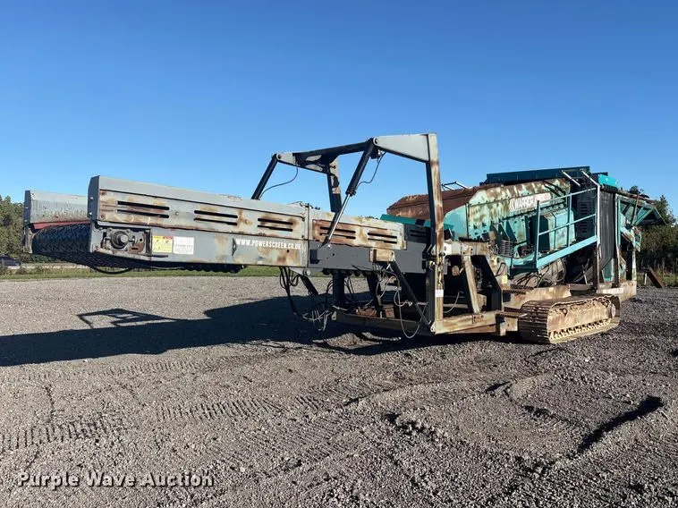 2014 Powerscreen Warrior 1800 screening plant