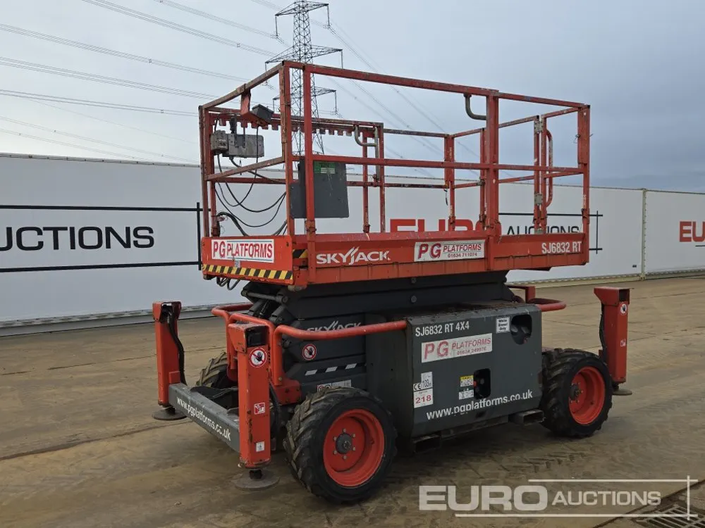 2018 SkyJack SJ6832RT
