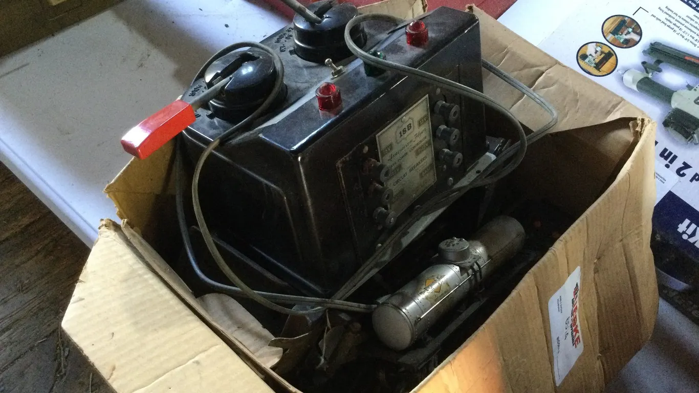 American Flyer Power Control