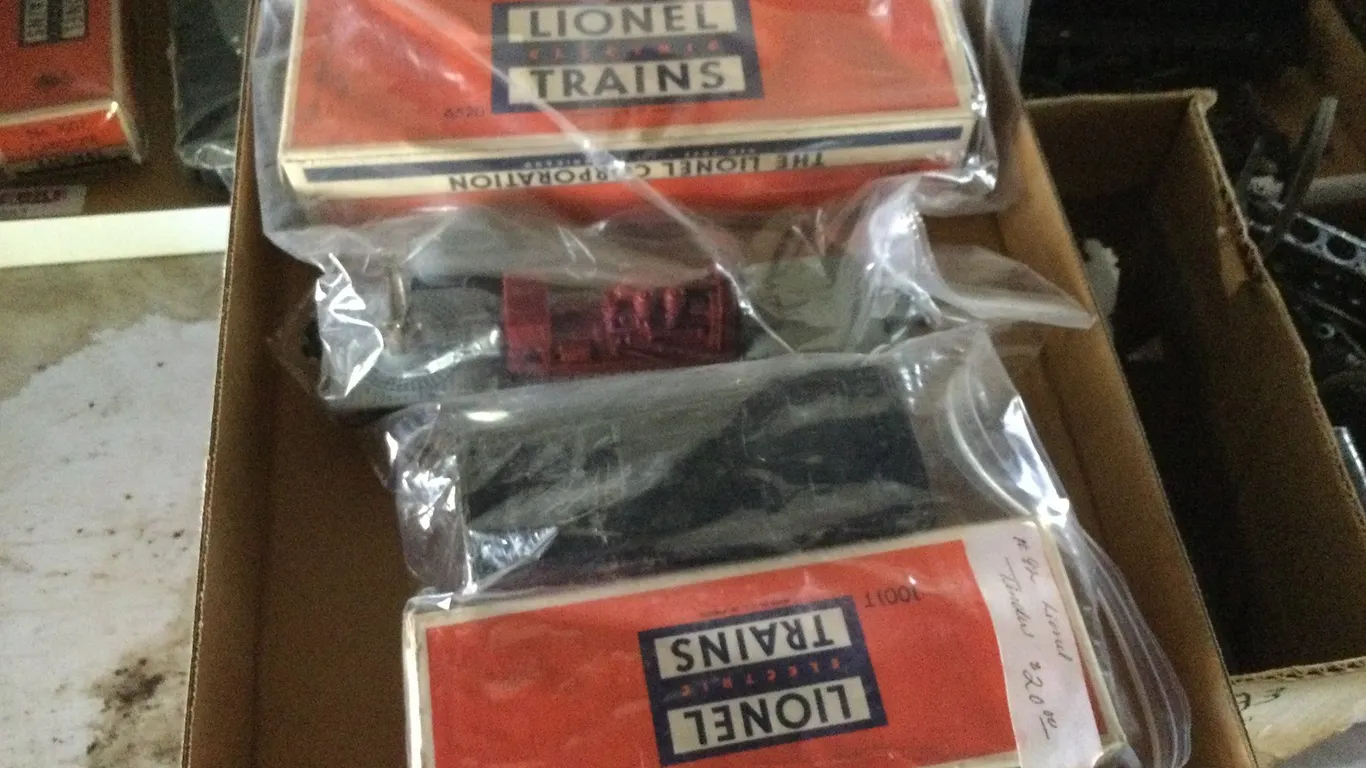 Lionel Tender