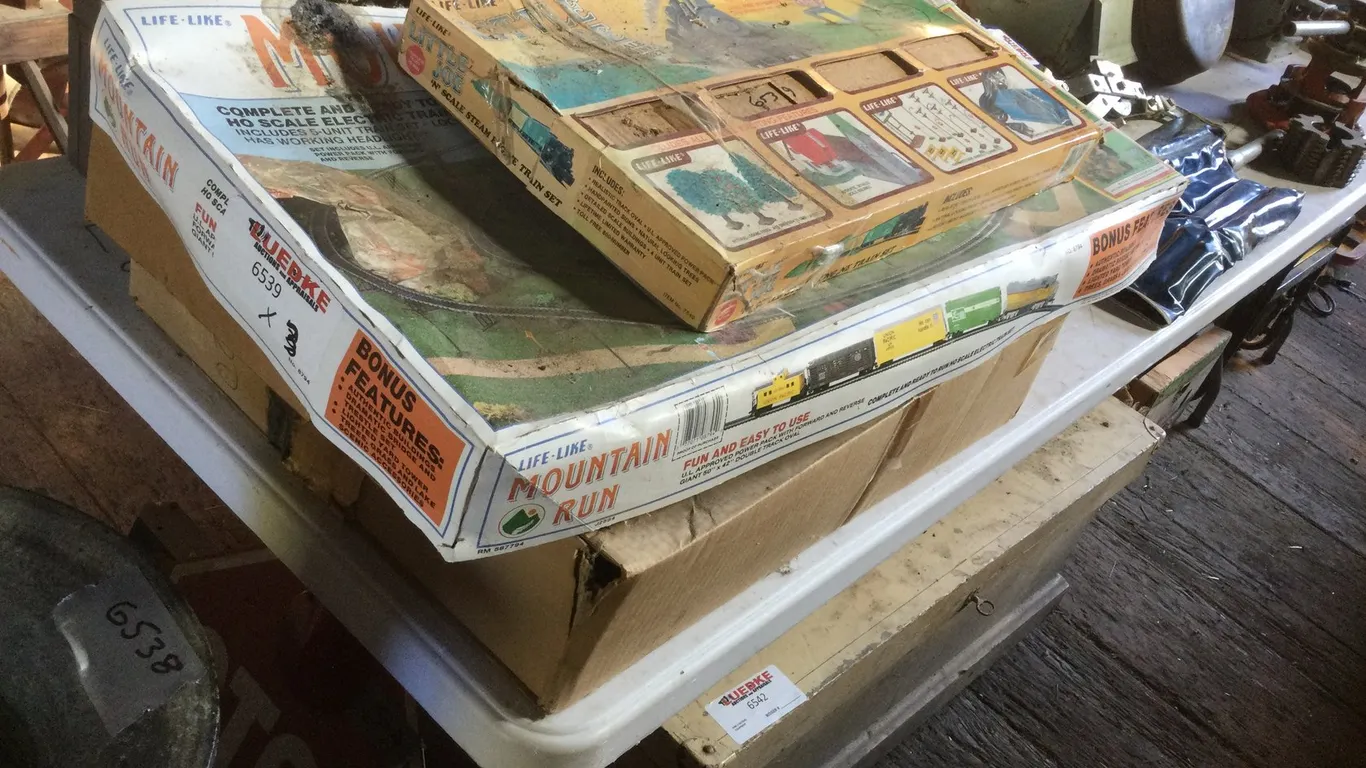 Mountain Electric Train Set