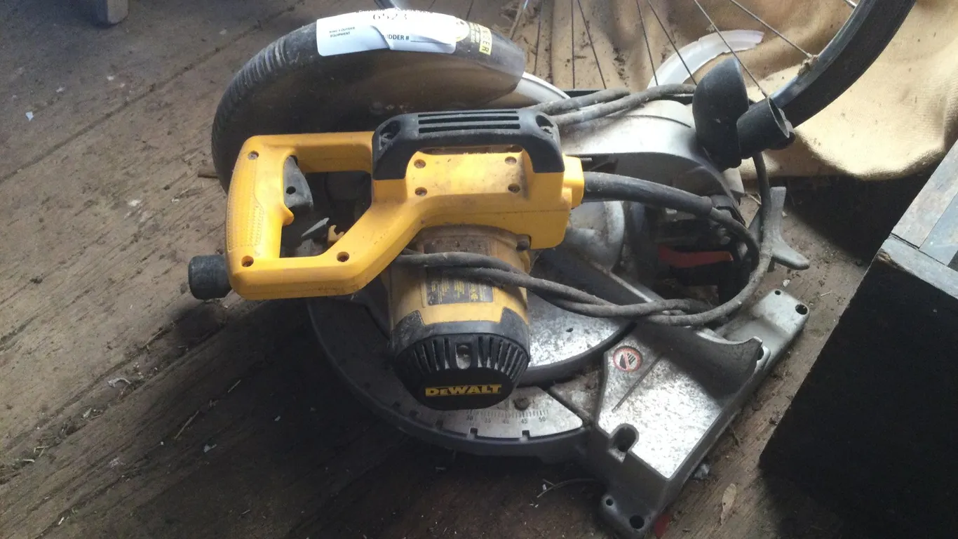Skill Saw