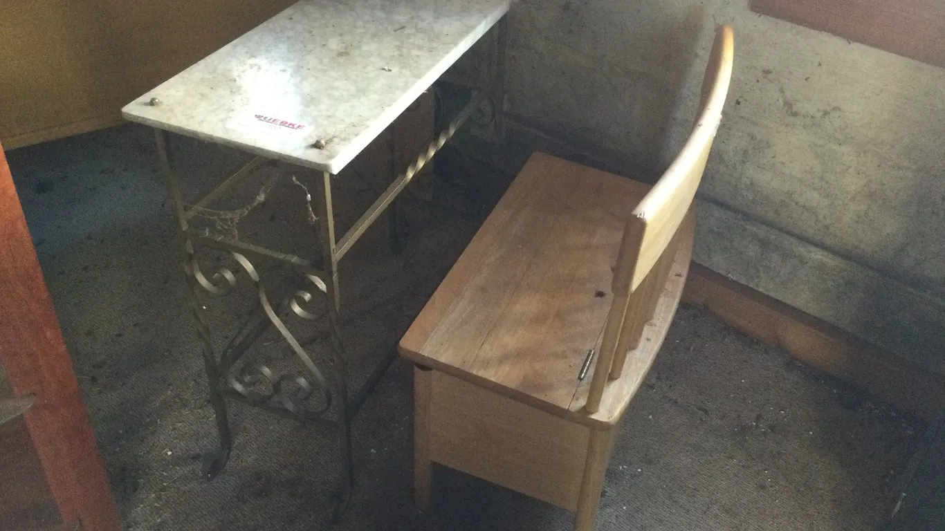 Metal Table Top