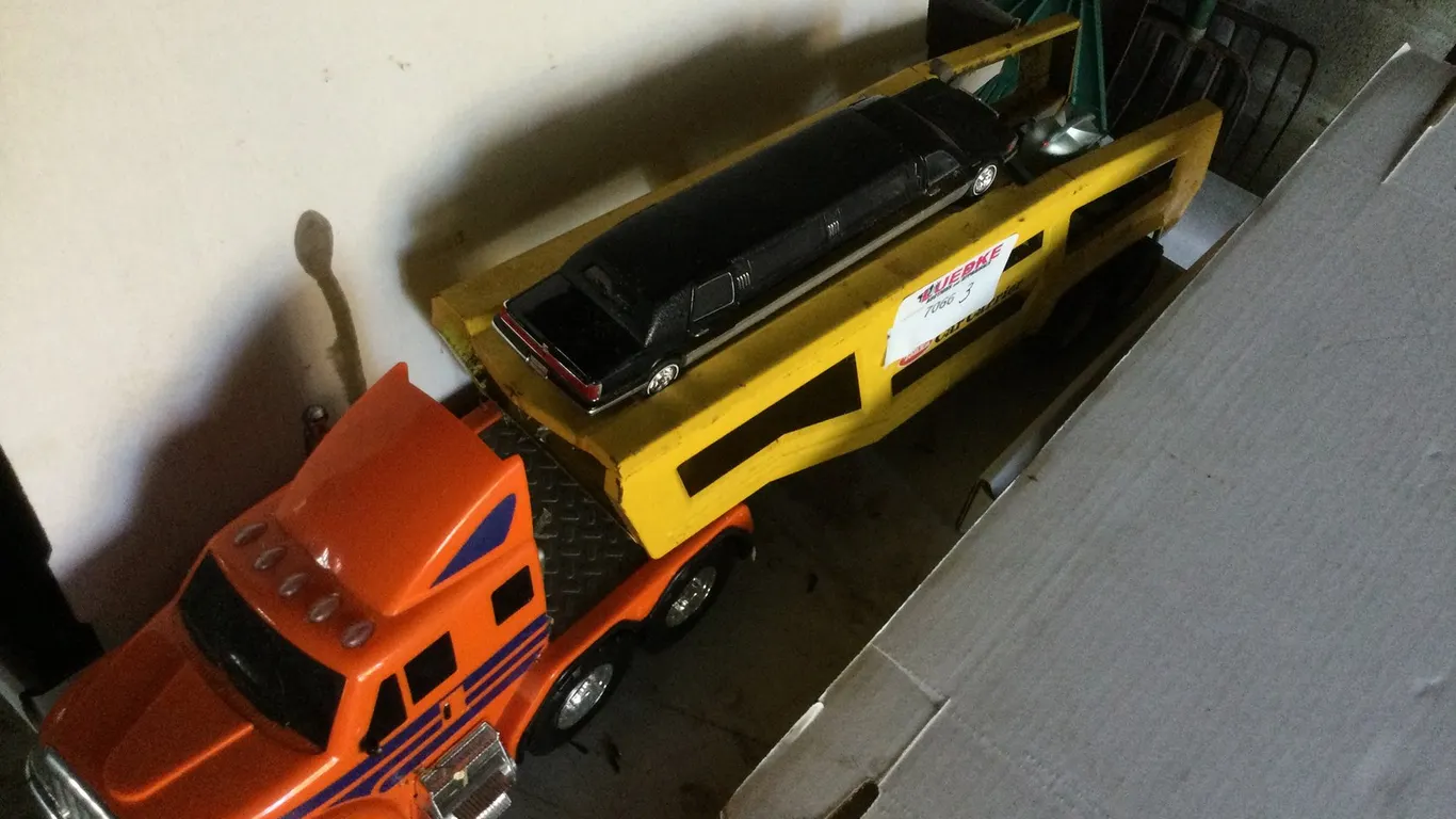 Metal Tonka Car Carrier