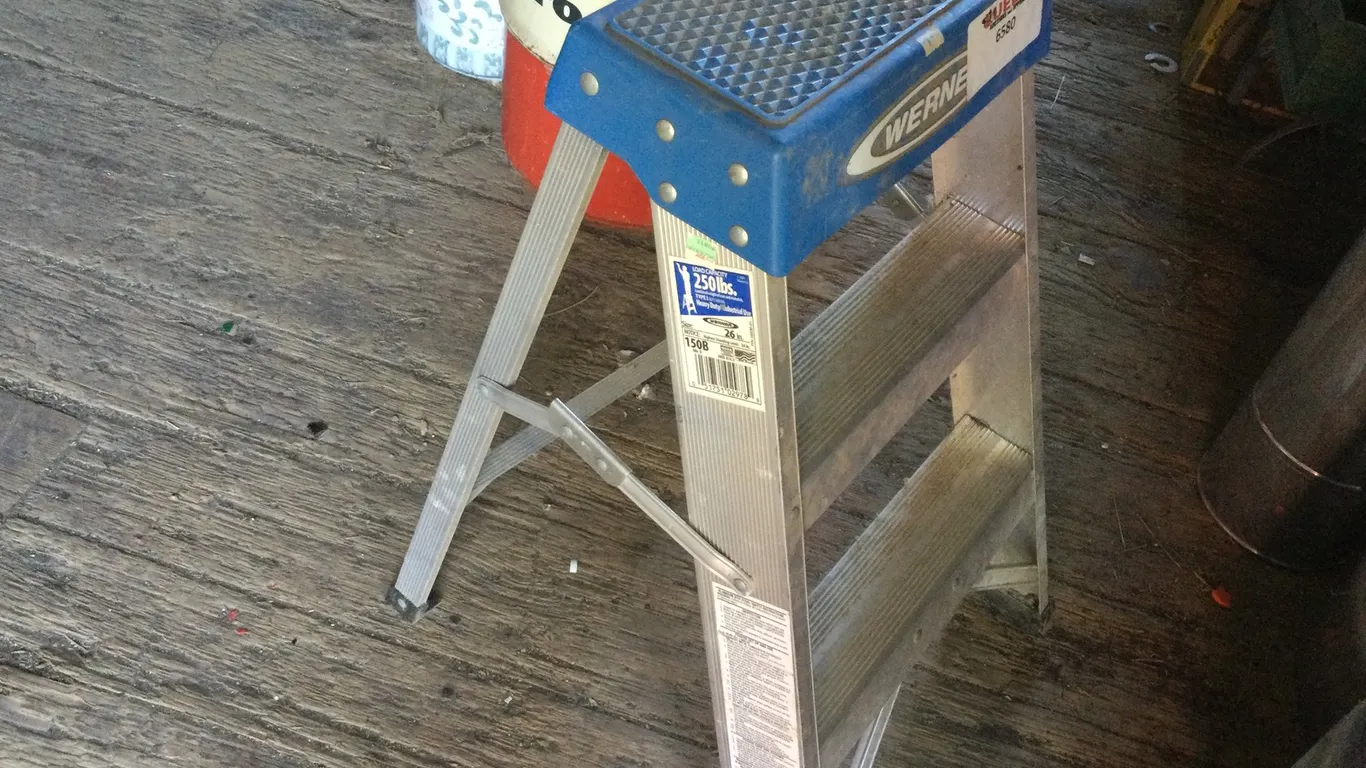 Step Stool 26''