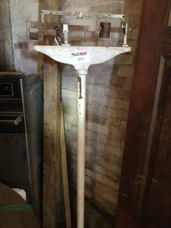Floor Scale