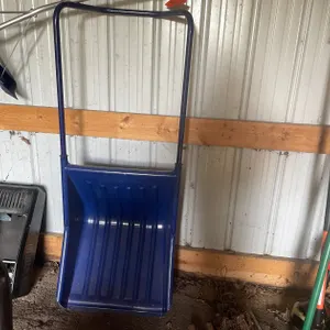 Snow Pusher Shovel