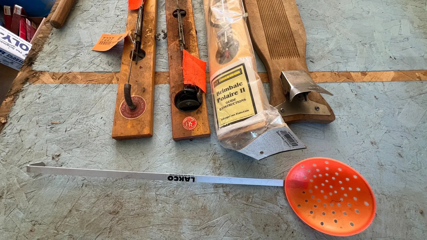 (3) Fishing Tip-ups and Filet Board