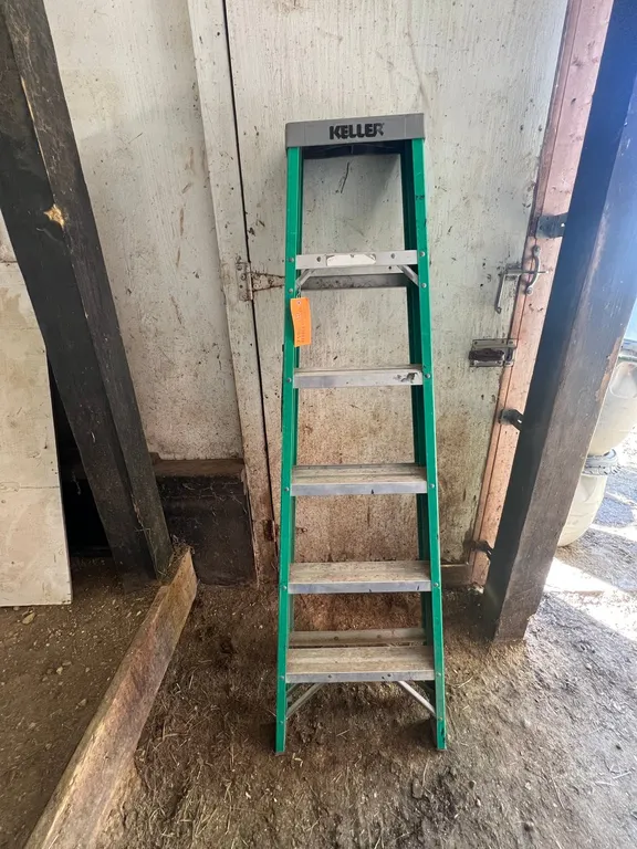 Keller 6' Fiberglass Step Ladder
