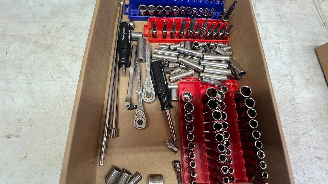 1/4" Sockets and Ratchets
