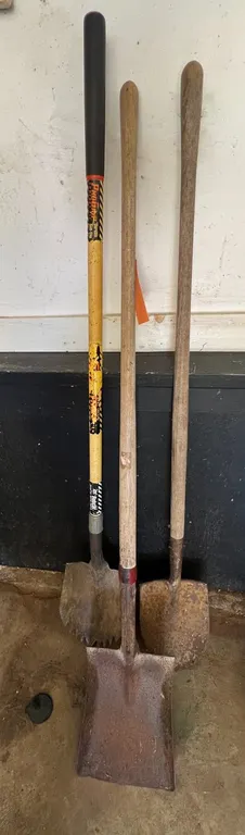 (3) Shovel, Spade Shovel, and Roofing Shovel