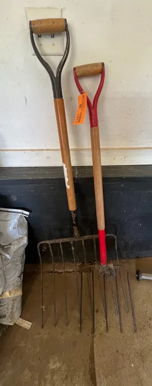 (2) Silage Forks