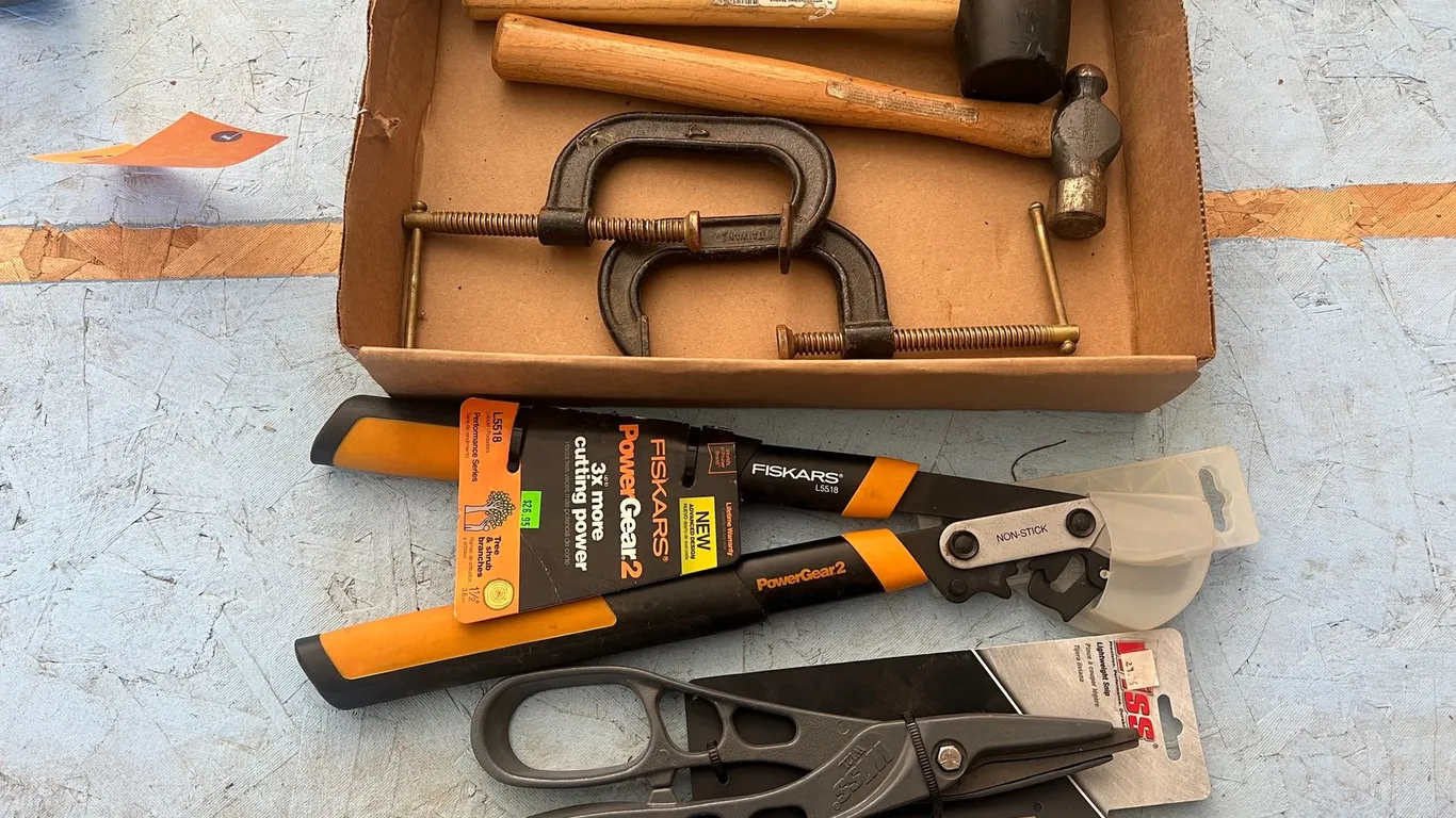 Hammers, C-clamps, Tin Snip, Pruner