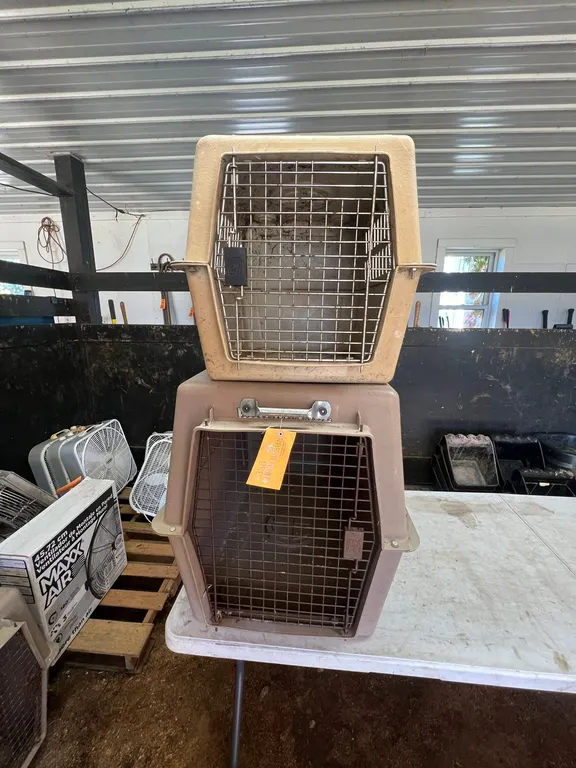 (2) Pet Carriers