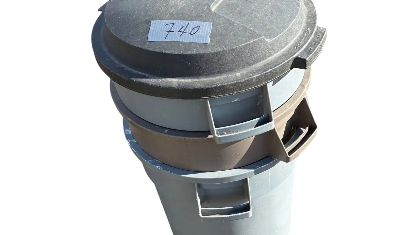 3 large plastic garbage cans (missing 2 lids)