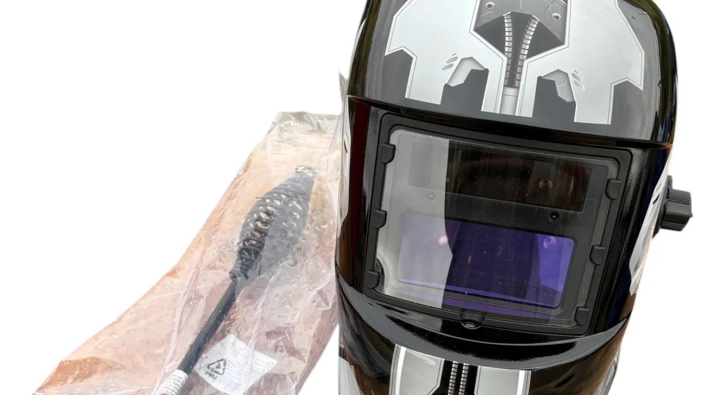 New Welding helmet and Cone chisel chipping hammer