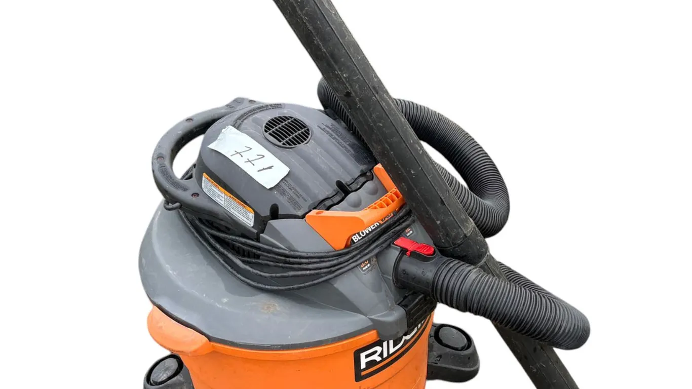 Ridge Shop Vac 12 gallon