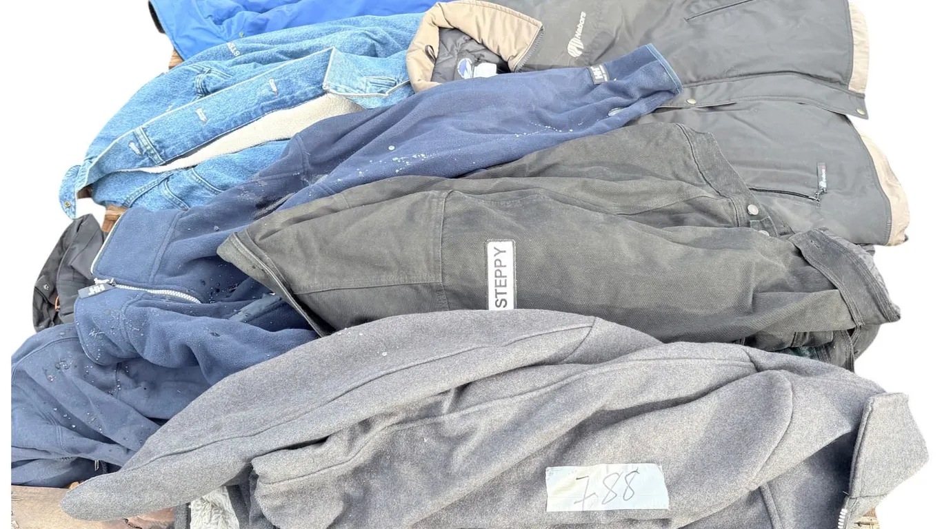 Assortment of 8 men’s coats work and casual - good shape, size medium