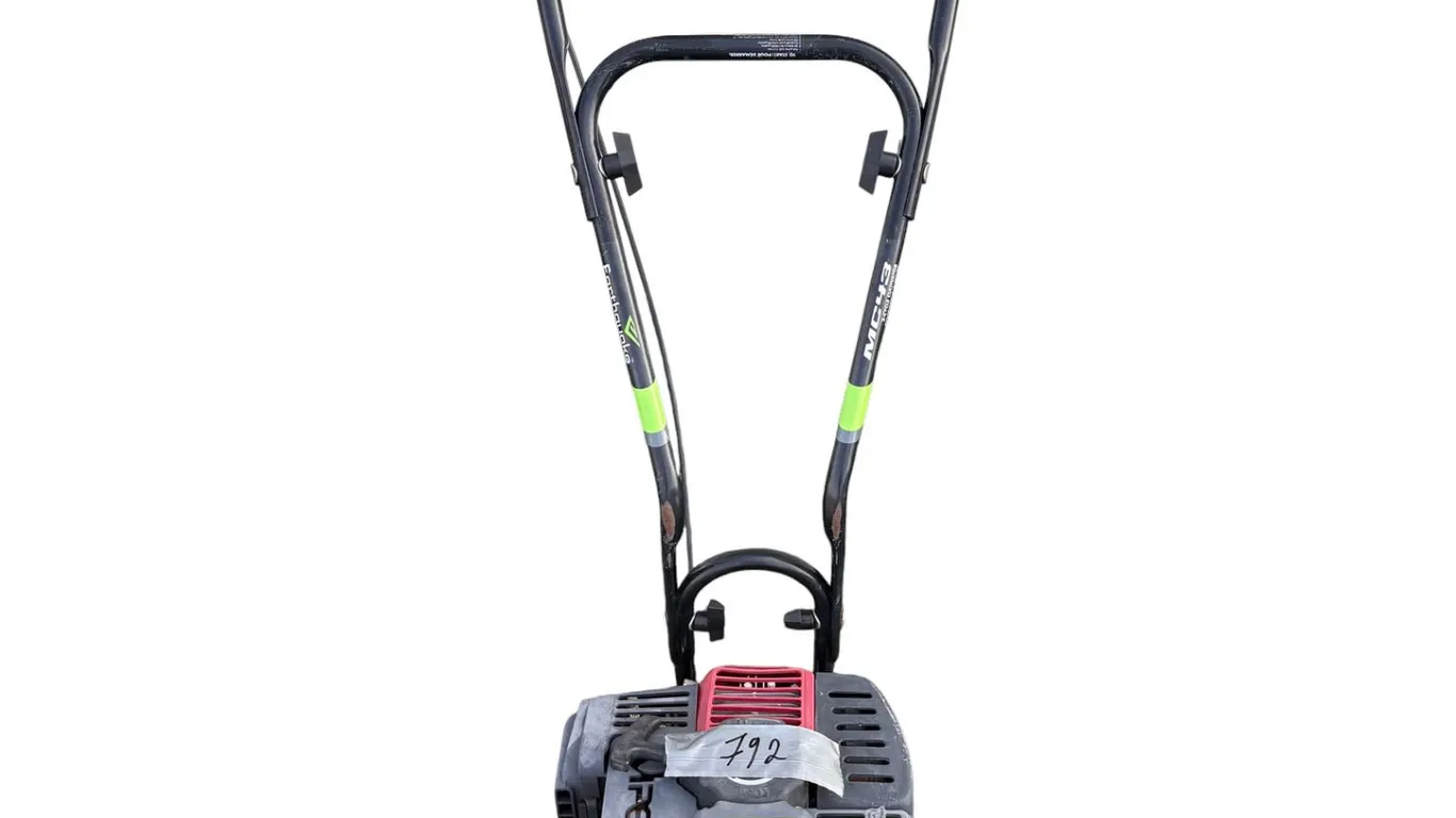 Earthquake 2 cycle tiller 43 cc engine - runs good