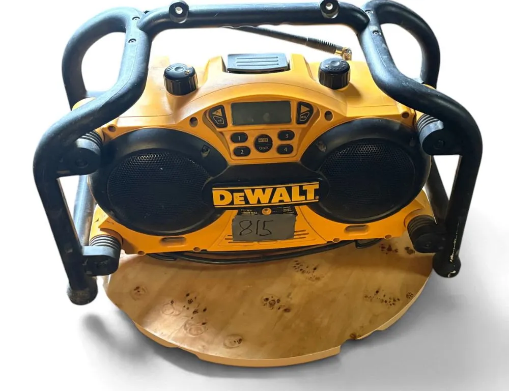Dewalt Worksite Radio / Charger 18 Volt
