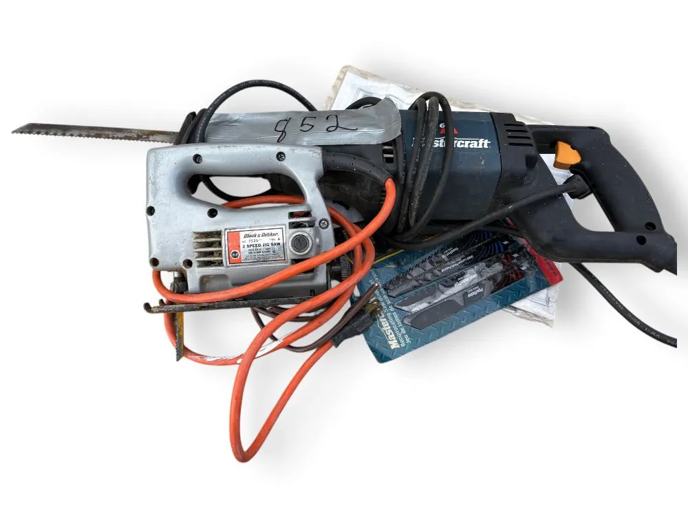 Mastercraft Recriprocating Saw with NEW Blades, Black and Decker Jigsaw