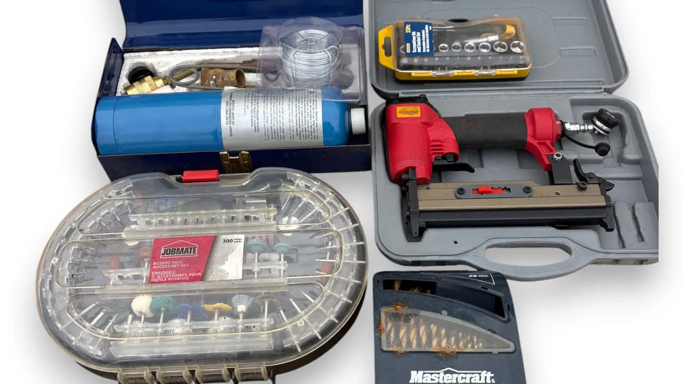 Solder Torch Kit, Screw Driver Kit, Samona Air Nailer, Mastercraft Titanium Drill Bits, Jobmate Rota