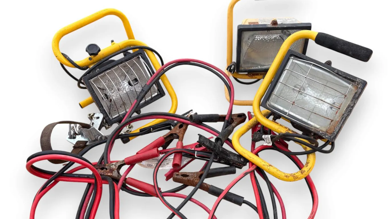 Booster Cable, 3 Work Lights, Tire Chain