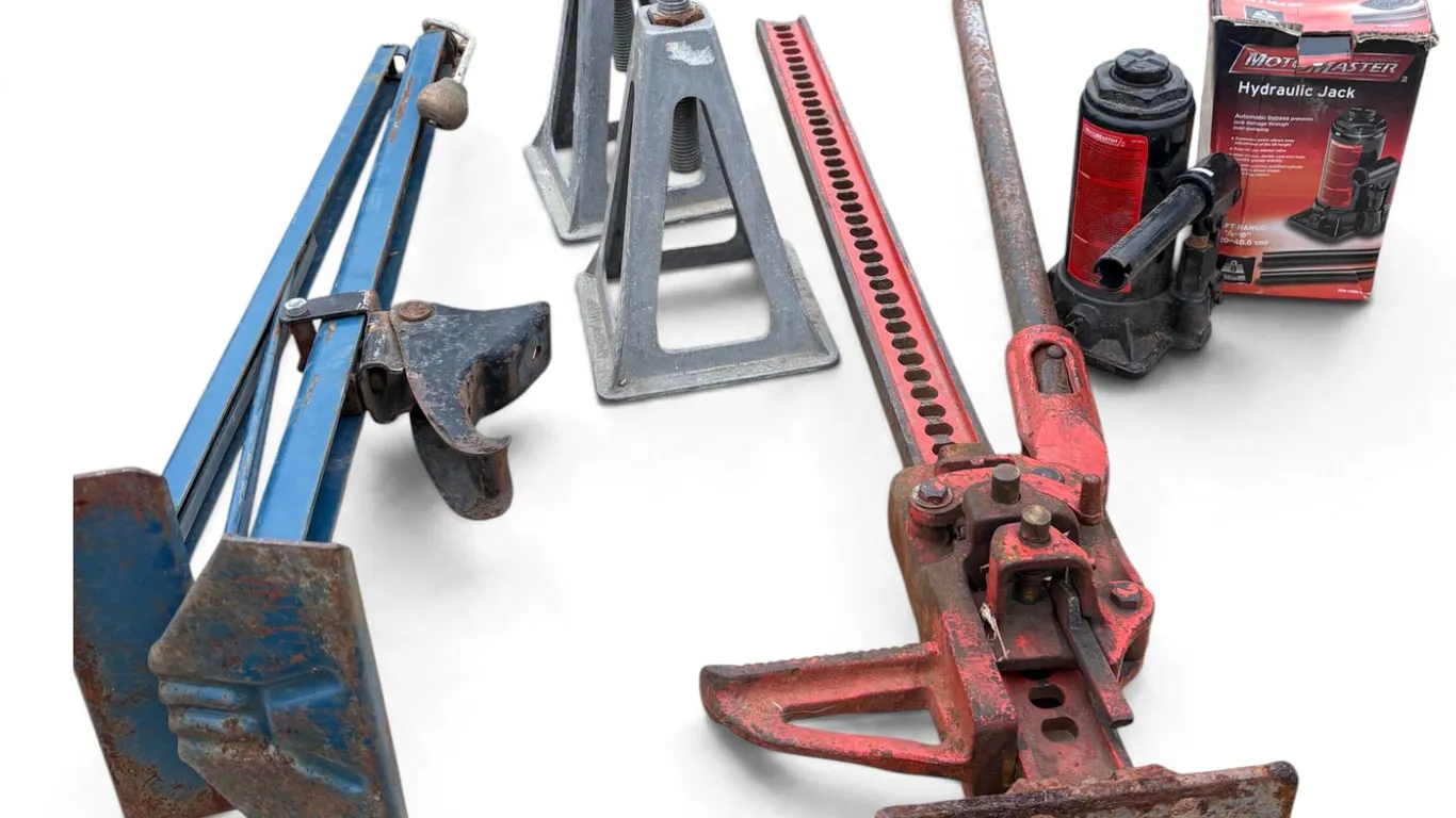 Jackall, Floor Jack Stands, Bumper Jack, Motomaster Hydraulic Bottle Jack