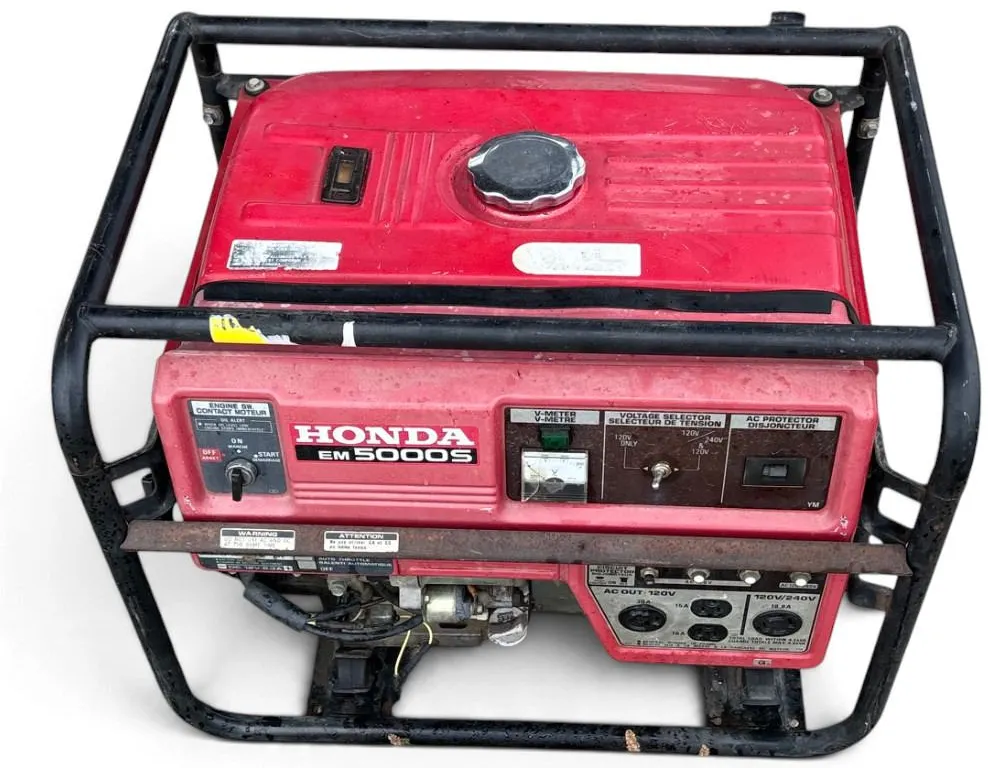Honda EM 5000S Generator - gas engine