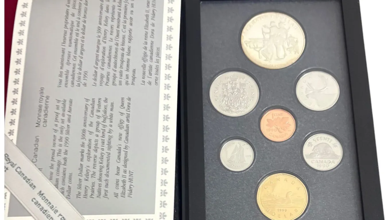 Royal Canadian Mint Collection 1990